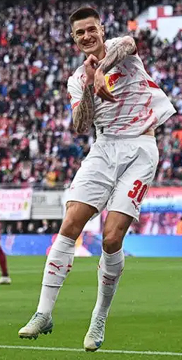 英超第24轮：曼联绝杀富勒姆，卡里克盛赞舍什科闪耀时刻